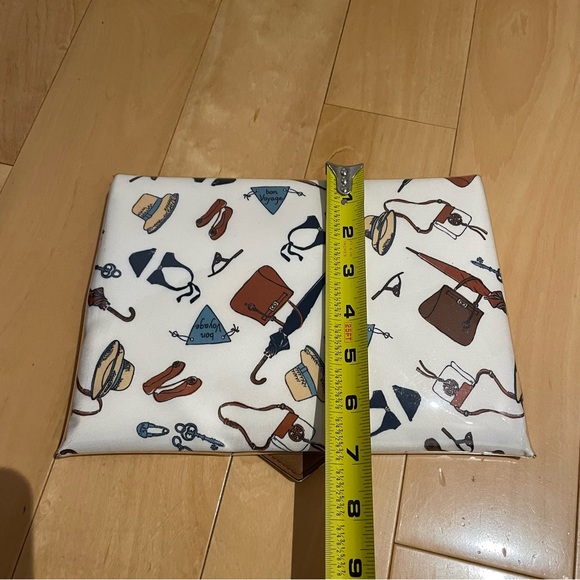 NWT Kate Spade pouch with matching eye mask - Picture 8 of 8